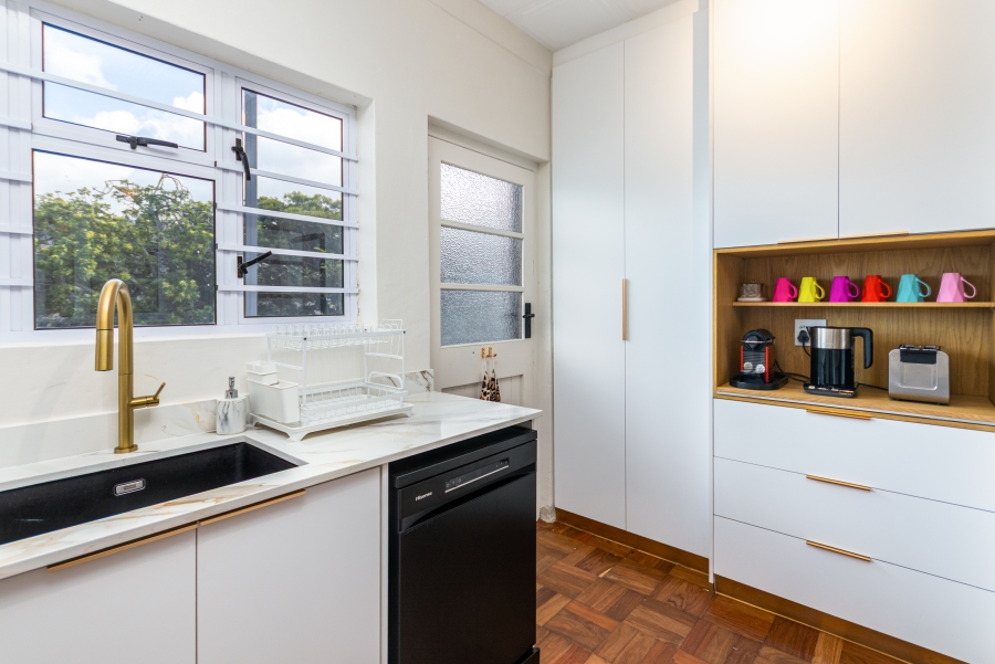 2 Bedroom Property for Sale in Kenilworth Upper Western Cape